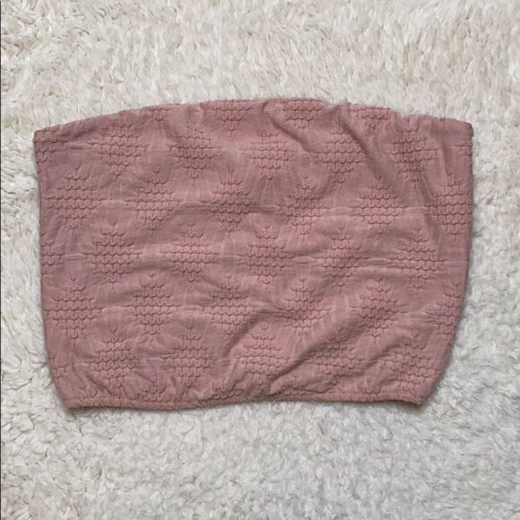 Urban Outfitters Tops - Urban Outfitters pink crop top with flower pattern size L
